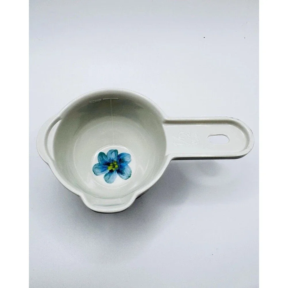 Vintage Floral Plastic Measuring Cups Set of 4 Nesting 1/3 1/4 1/2  1 Cup Retro